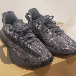 Adidas Yeezy Boost 350 v2